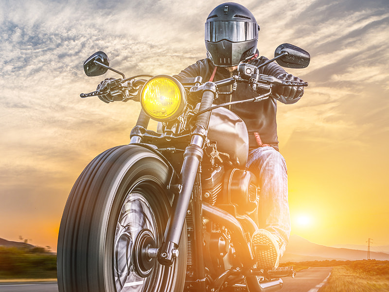 大排量摩托车发动机